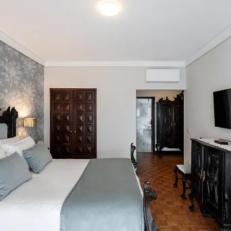 Santiago Family House 4*