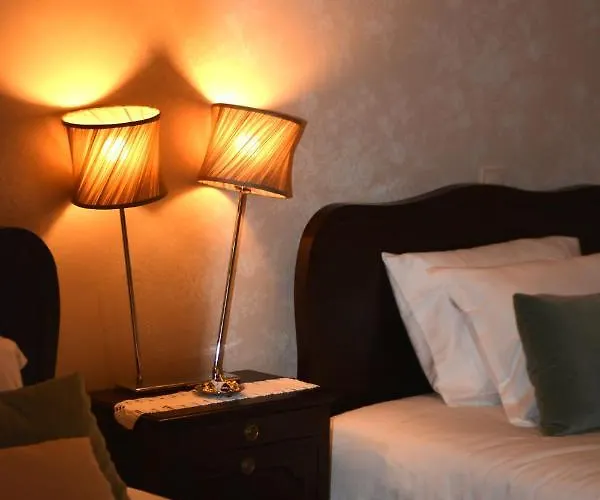 Santiago Family House 4*