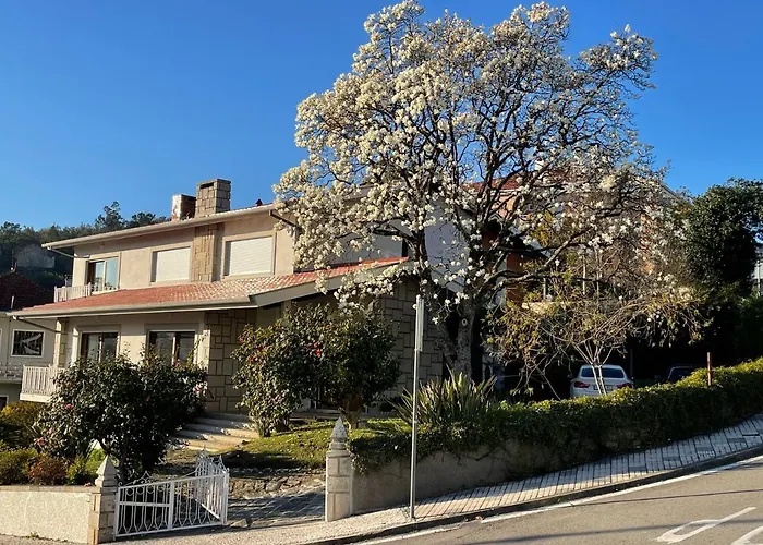 Santiago Family House