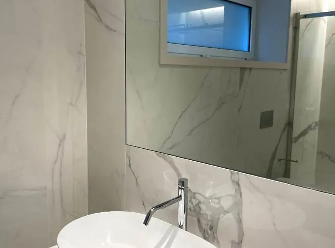 Santiago Family House 4*