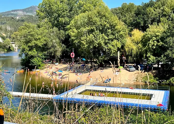 住宿加早餐酒店 Santiago Family House 西弗都沃加